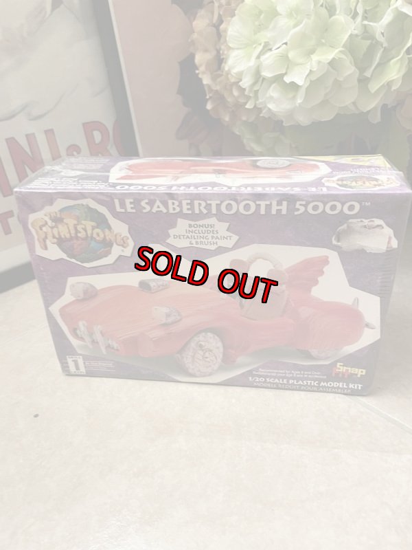 画像1: Hanna Barbera Flintstones Plastic Car  Model / フリントストーン　箱入りプラモデル　ドイツ製　1993年 (1)