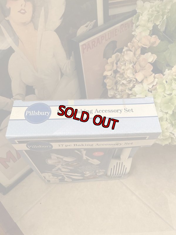 画像7: Pillsbury Dough Boy kitchen Bake Tool  box 17 pieces  set  1993 / ピルズベリー　ドゥボーイ　箱入りキッチンツール　17点セット (7)