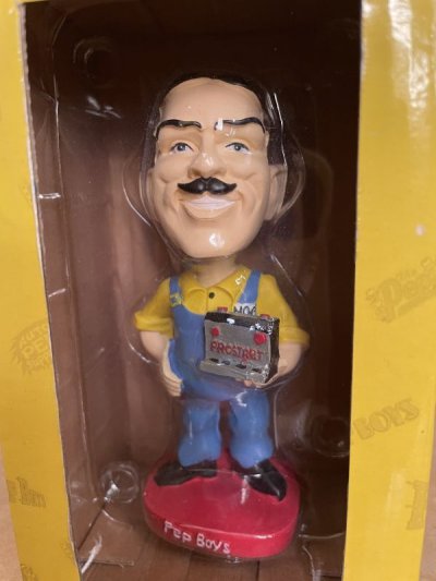 画像1: Pep Boys Moe Bobble Head Doll With Box / ペップボーイズの頭振りドール
