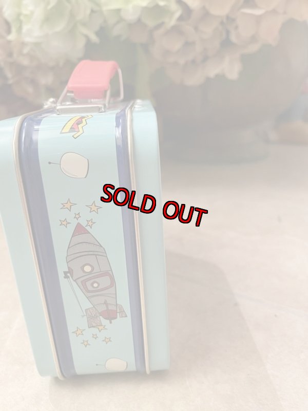 画像4: Hanna Barbera Huckleberry Hound Mini Tin Yellow Lunch Box(B)  / ハックルベリーハウンド イエロー ティン製 ミニ ランチボックス缶 (4)