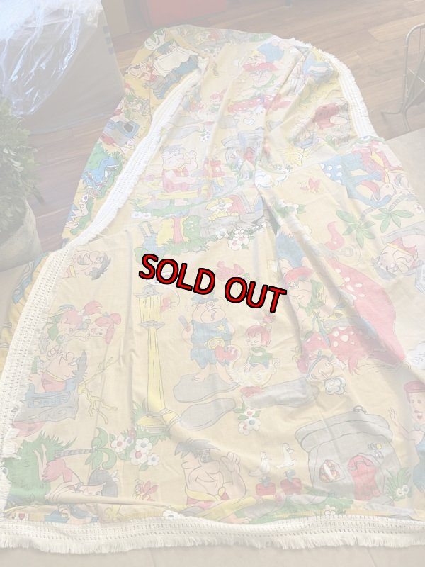 画像3: Hanna Barbera Flintstones Yellow Bed Spread Fabric Sheets / ハンナバーベラ、フリントストーンズのベッドカバー (3)