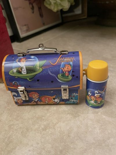 画像1: Hanna Barbera Jetsons lunchbox ornament with box Hallmark 2001  / ハンナバーベラ ジェットソン　ミニランチボックス　箱入りオーナメント