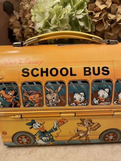 画像2: Disney Mickey Mouse  Tin School Bus Lunch Box With Thermos / ミッキーマウスのティン製　スクールバス　ランチボックス 水筒付き、60年代