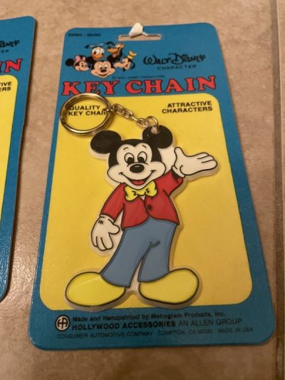 画像1: Disney Mickey Mouse  Key Chain Set Of 2 / ディズニー　ミッキーマウス　キーホルダー2個セット