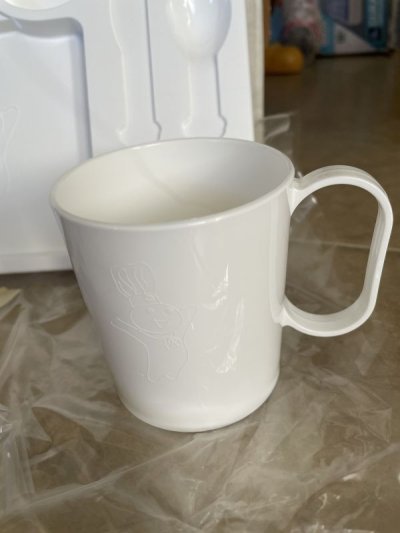 画像1: Pillsbury Dough Boy  Dinner Ware Set With Box 1991 /  フィルズベリーのドゥボーイ　プラスチック製　箱入りディナーウェア　セット