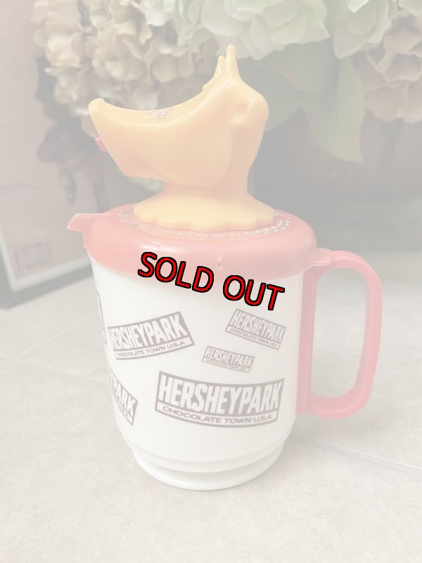 画像2: Hershey‘s Park Whirley Mow Cow  Plastic Mug / ハーシーズ　 モーカウ　プラスチック製マグカップ (2)