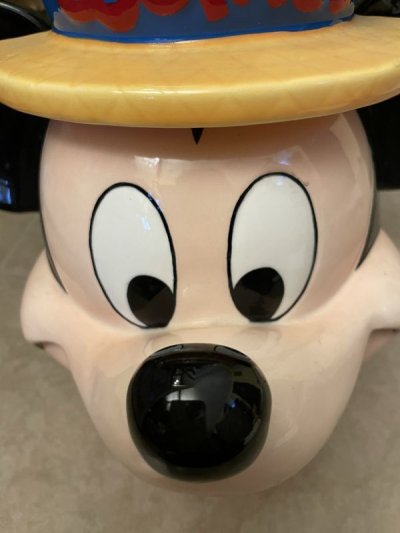 画像1: Disney Mickey Mouse Yellow Hat Ceramic Cookie Jar  / ディズニーのミッキーマウスのイエローハット　陶器製　クッキージャー　