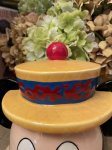 画像5: Disney Mickey Mouse Yellow Hat Ceramic Cookie Jar  / ディズニーのミッキーマウスのイエローハット　陶器製　クッキージャー　 (5)