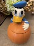画像1: Disney Donald Duck  With Pumpkin Ceramic Cookie Jar  / ディズニーのドナルドダック　パンプキン　陶器製　クッキージャー (1)