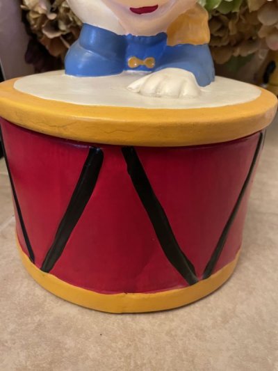 画像2: Disney Mickey Mouse With Drum California Originals Ceramic Cookie Jar  1977  / ディズニーのミッキーマウスとドラム　陶器製　クッキージャー　