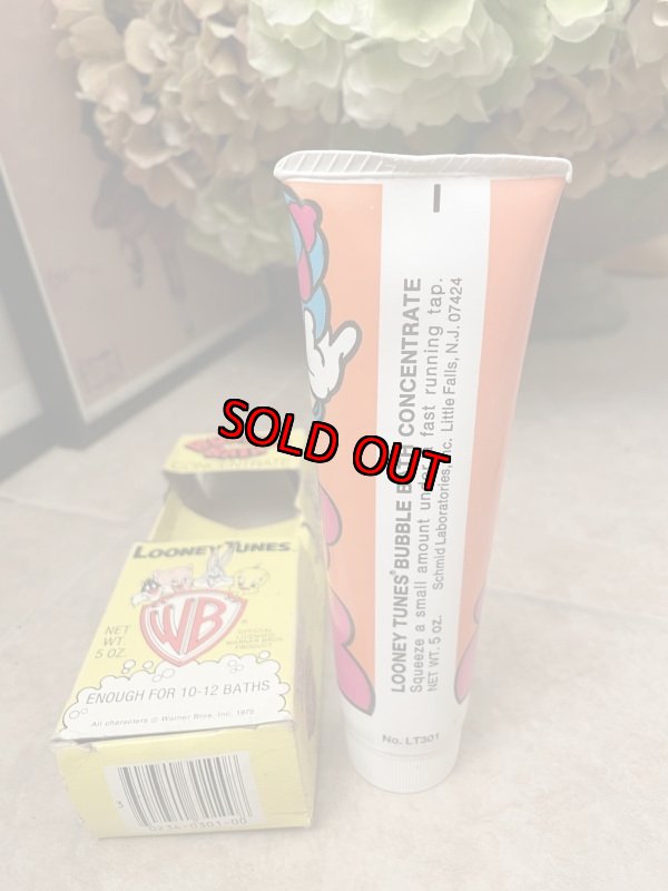 画像2:  Looney Tunes Porky Pig Babble  Bath Tube With Box  / ルーニーチューンズ　ポーキーピッグ 箱入りバブルバス　チューブ (2)