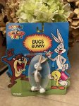 画像1: Looney Tunes Bugs Bunny Figure  1994  / ルーニーチューンズ　バッグズバニー　ブリスター入りフィギュア (1)