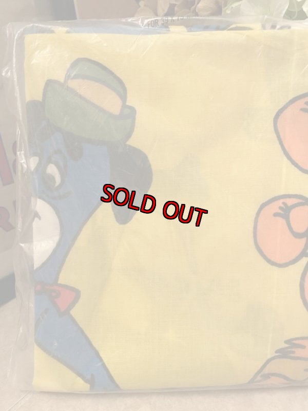 画像5: Hanna Barbera Huckleberry Hound Box  Sheet Yellow dead stock　/ ハンナバーベラ　レア！未開封！！　袋入りハックルベリーハウンド　ボックスシーツ (5)