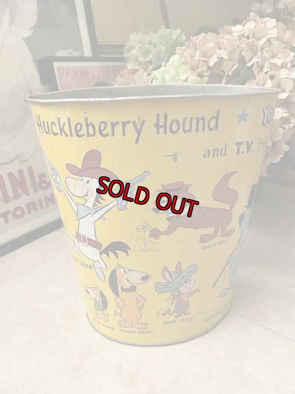 画像2: Hanna Barbera Hucklebrry Houned Yogi Bear Tin Trash Can / ハックルベリーハウンド　ヨギベア のアルミ製、メタル製のゴミ箱、トラッシュカン (2)