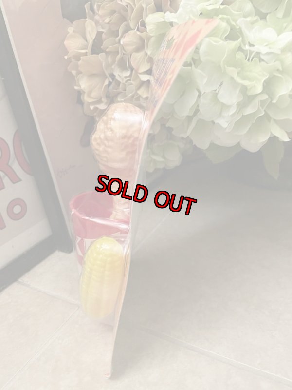 画像2: Kentucky fried chicken  Basket Boley Play Food 2005 / ケンタッキーフライドチキン レッドバスケット 2005年 (2)