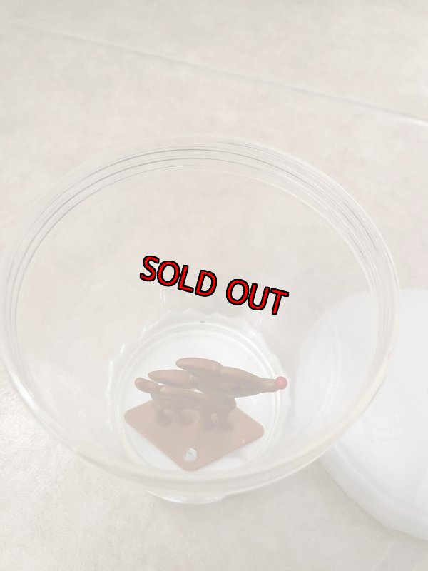 画像7: Denny’s restaurant plastic Rudolf Rain Deer white drink cup / デニーズ　プラスチック製　ルドルフ　トナカイ　ホワイトのドリンクカップ (7)