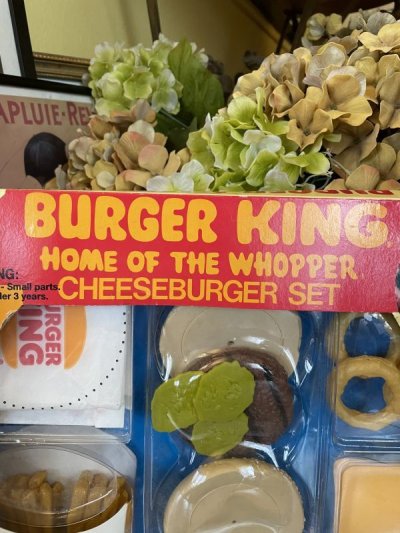 画像2: Burger King play food set Cheeseburger with box 1987 (B) / バーガーキングの箱入りプレイフード セット チーズバーガー
