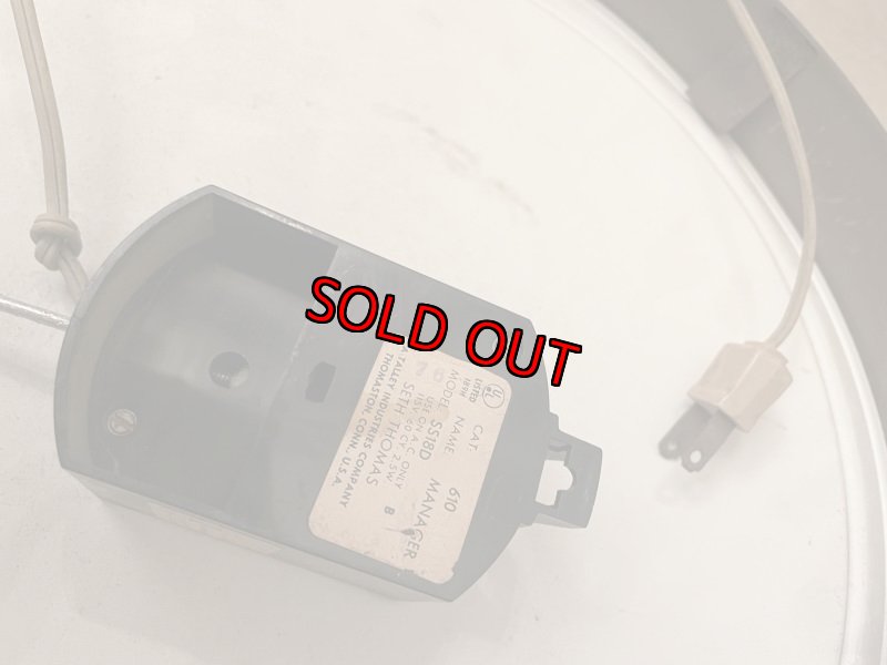 画像9: Wendy’s fast food wall clock / ウェンディーズ 壁かけメタル 時計 (9)