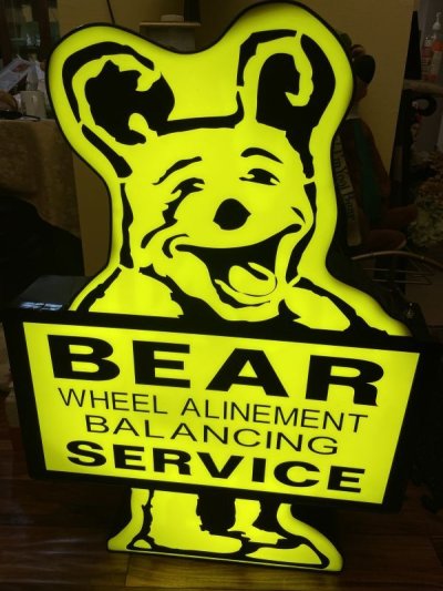 画像1: Bear Wheel Alinement Balancing Service Store Lighted Display Sign / ベア　ホイール　ウィールの電光看板、ストアディスプレイ