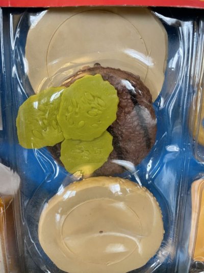 画像1: Burger King play food set Cheeseburger with box 1987 (B) / バーガーキングの箱入りプレイフード セット チーズバーガー