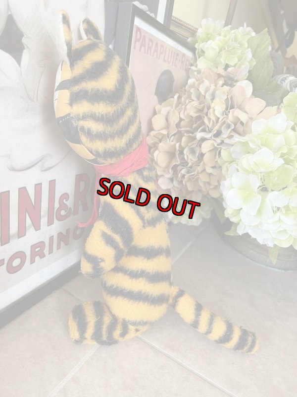 画像2: Tony The Tiger Kelloggs Frosted Cereal Pillow Plush Doll 70‘s (B) /　ケロッグ　トニーザタイガーのピロードール、ぬいぐるみ (2)
