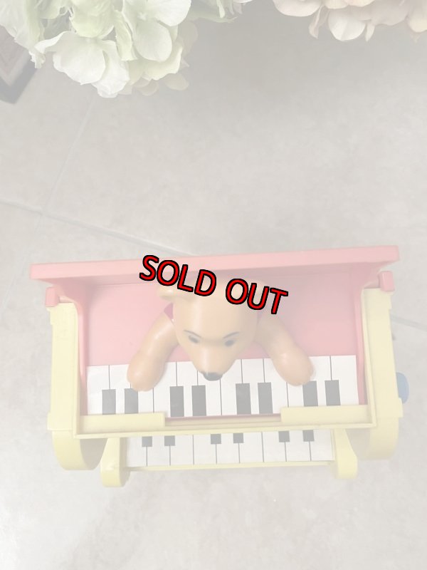 画像8: Disney Pooh Piano Musical Box jack in the box / ディズニーのクマのプー　ピアノ型　ミュージックボックス　ジャックインザボックス　びっくり箱 (8)