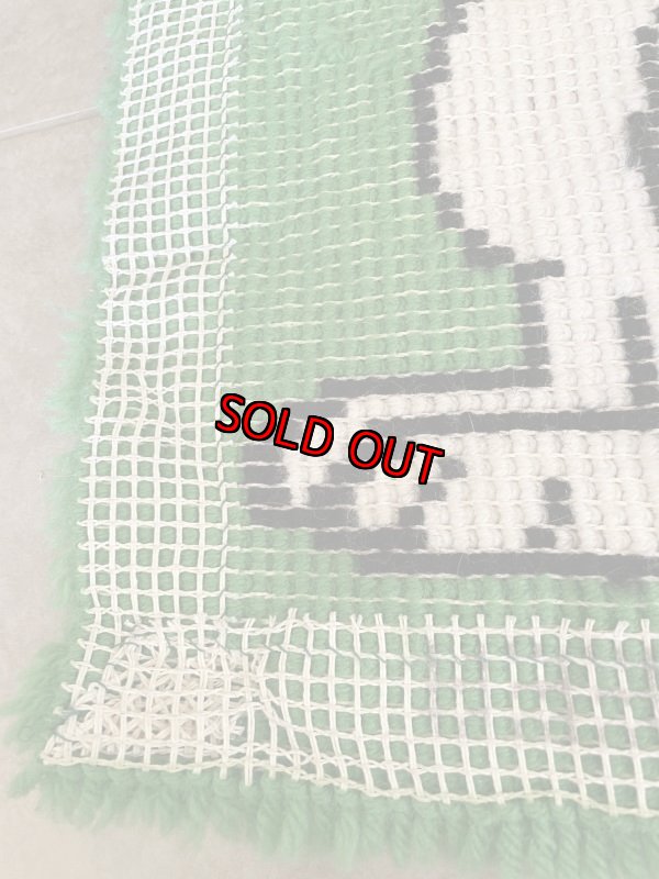 画像4: Peanuts Snoopy Christmas Rug (B) 1968 / ピーナッツ、スヌーピー　クリスマス、キャンディラグ (4)