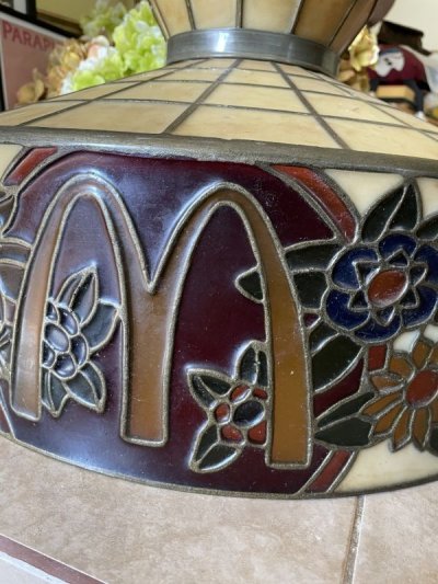画像1: McDonald’s stained Glass Ceiling hanging lamp , light / マクドナルドのステンドグラススタイル ランプシェード