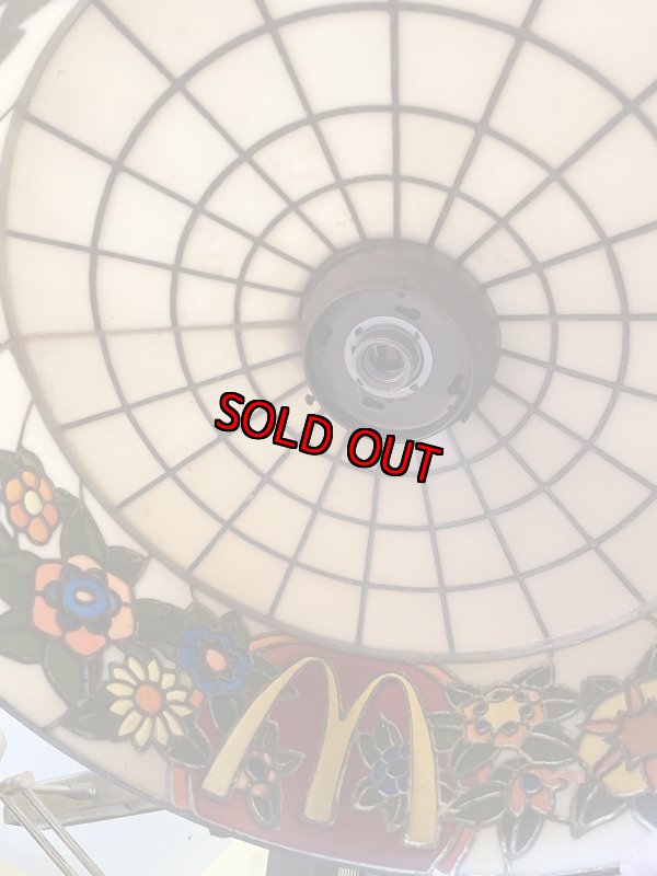 画像16: McDonald’s stained Glass Ceiling hanging lamp , light / マクドナルドのステンドグラススタイル　ランプシェード (16)