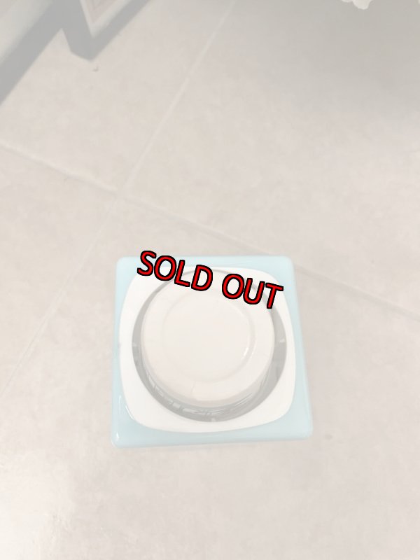 画像4: Hanna Barbera Flintstones & Jetsons Cup Dispenser With Box   1990  / フリントストーン&ジェットソン 箱付きカップ ディスペンサー (4)