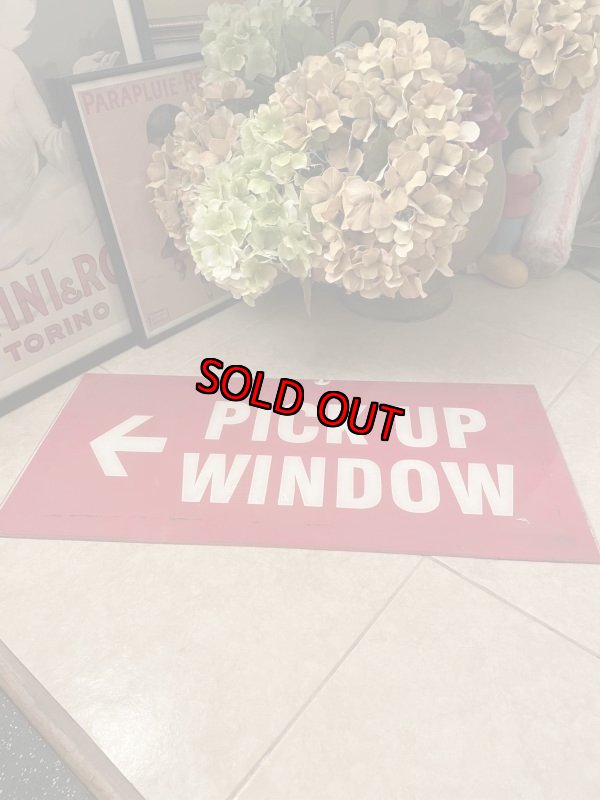 画像9: Wendy’s Pick up window Sign / ウエンディーズ　ピックアップ　ウィンドウ(左矢印)サイン、看板、ストアディスプレイ (9)