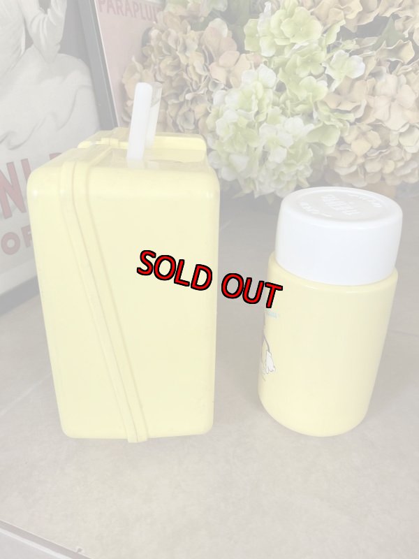 画像2: California Raisins lunch box with thermos 1987 / カリフォルニアレーズン プラスチック製 ランチボックスとサーモス (2)