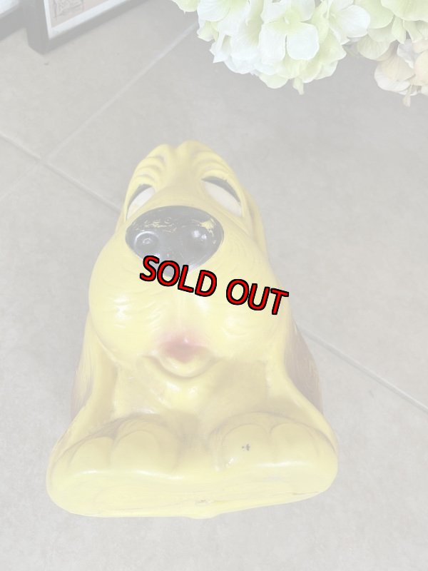 画像8: Yellow sad face Basset Hound Dog plastic coin bank / イエロー、サッドフェイス　ドッグ　貯金箱 (8)