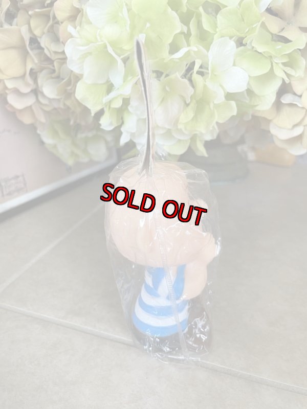 画像4:  Soopy Linus Vinyl Squeak Doll With Bag / ピーナッツ ライナス 袋入りソフビドール (4)