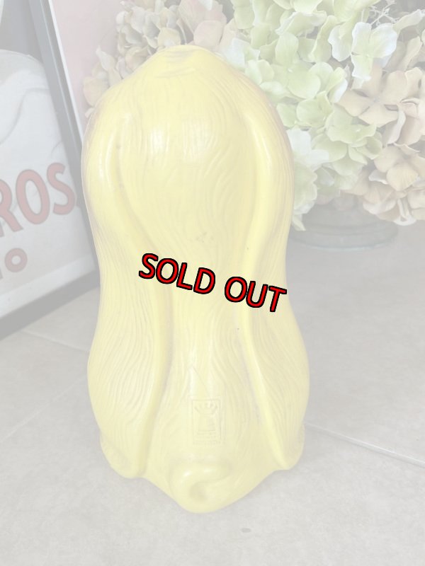 画像3: Yellow sad face Basset Hound Dog plastic coin bank / イエロー、サッドフェイス　ドッグ　貯金箱 (3)