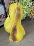 画像2: Yellow sad face Basset Hound Dog plastic coin bank / イエロー、サッドフェイス　ドッグ　貯金箱 (2)