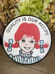 画像1: Wendy’s Small Plastic Sign / ウエンディーズ　小さな看板、サイン、ストアディスプレイ (1)
