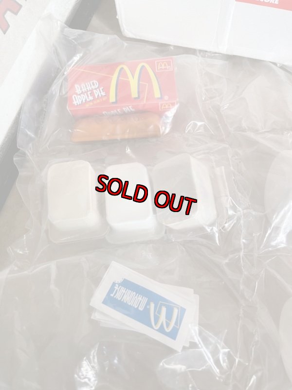画像7: McDonald’s kids play food set With Box 1999 / マクドナルドの箱付き、袋入りプレイフードセット　 (7)