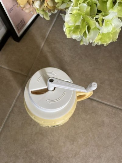 画像2: Hanna Barbera Fred Flintstone Mr. Slush Freezer Mug & Cup / フリントストーン　フレッド　ミスタースラッシュ　フリーザー　プラスチック製マグ