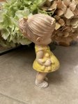 画像4: Edward  Mobley yellow cloth Girl Vinyl Squeak Doll  1958 / エドワード　モブレイ社　イエローワンピースの女の子ソフビ、ラバードール　50年代 (4)