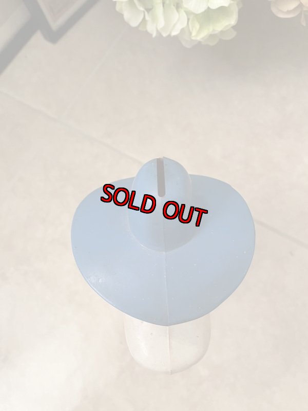 画像5: Hanna Barbera Quick Draw McGraw Blue Hat Coin Bank 60’s  / ハンナバーベラ 早撃ちマック　プラスチック製　貯金箱 (5)