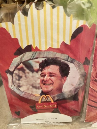 画像1: McDonald’s Flintstones pupate fry box set of 4 with T - Shirt 1993 / マクドナルドのフリントストーン、ポテトフライ箱4枚セットと子供用Tシャツセット