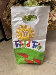 画像3: McDonald’s Field Trip Vinyl Lunch Bag 1992 / マクドナルドのフィールドトリップ　ビニール製ランチバッグ (3)