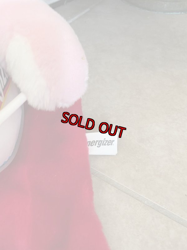画像11: Energizer bunny pink with Christmas red socks 2006  / エナジャイザーバニー　ぬいぐるみ　クリスマスソックス (11)