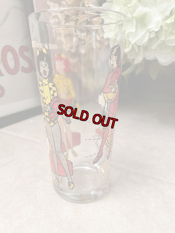 画像2: Hanna Barbera  Josie & the pussycats band Pepsi Glass 1977  / レア！！ プッシーキャット　ペプシ　グラス (2)