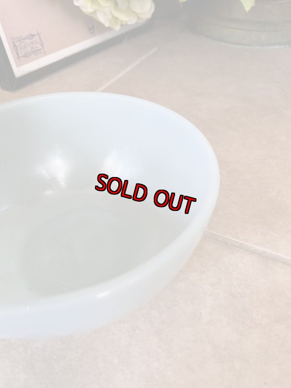 画像3: Fire King turquoise blue tear drop mixing bowl(S) / ファイヤーキング　ターコイズブルー　ティアドロップ　ミキシングボール(S) (3)