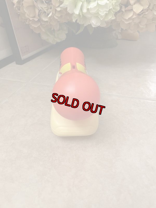 画像2: Oscar Mayer Wiener mobile Plastic coin Bank with box 1993 / オスカーマイヤー 箱入りウィンナーモービル プラスチック製、貯金箱 (2)