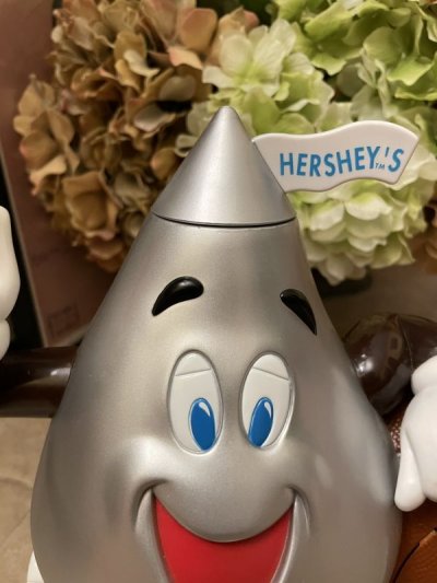 画像1: Hersheys Plastic Dispenser football 1999  / ハーシーズ　プラスチック製　ディスペンサー　フットボール