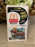 画像1: McDonald’s Restaurant Magnet 2000/ マクドナルドのブリスター入りマグネット　 (1)