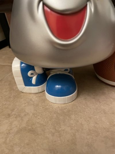 画像2: Hersheys Plastic Dispenser football 1999  / ハーシーズ　プラスチック製　ディスペンサー　フットボール